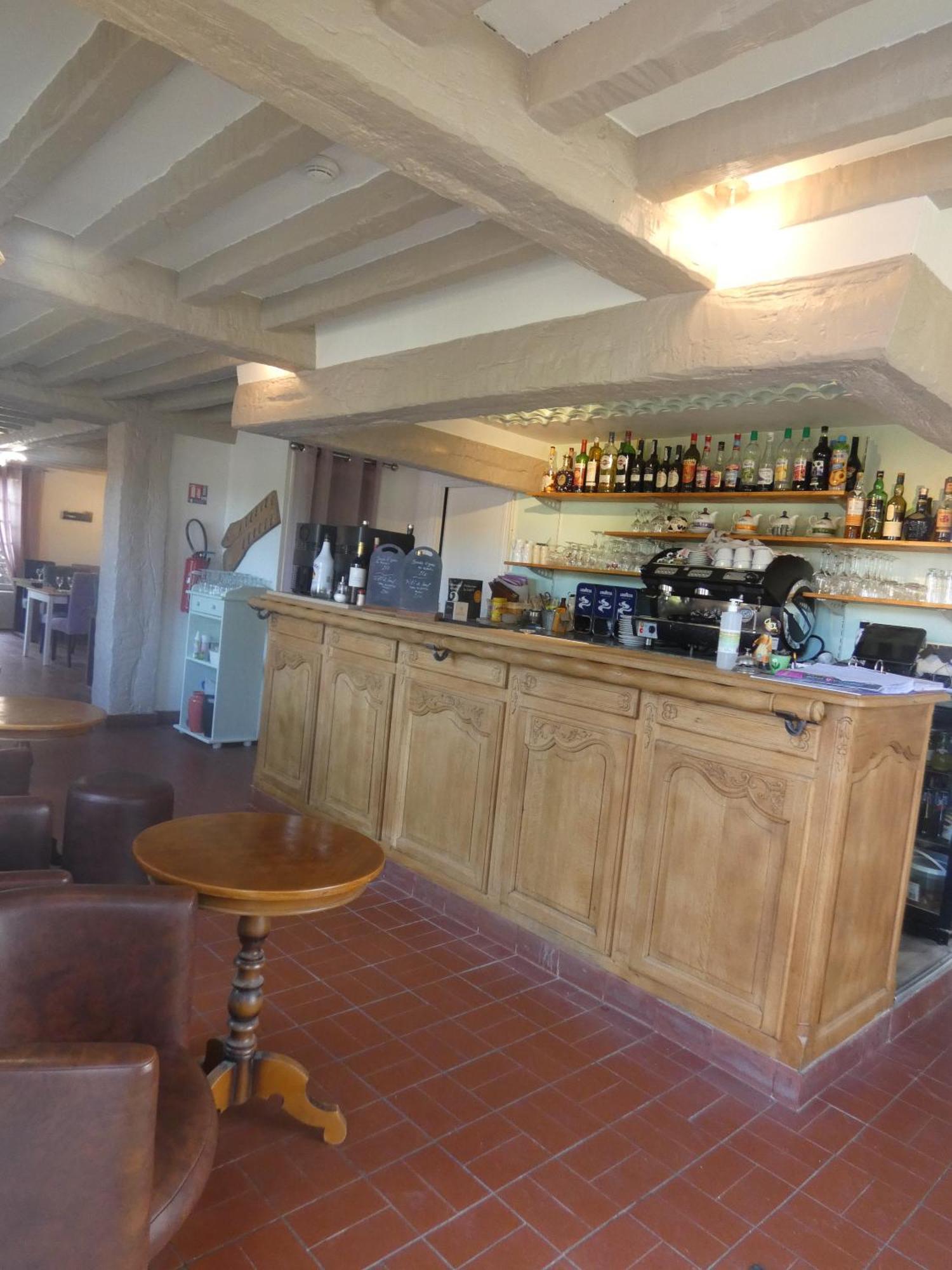 Logis Hotel Restaurant Auberge Saint Martin Surville  Exterior photo